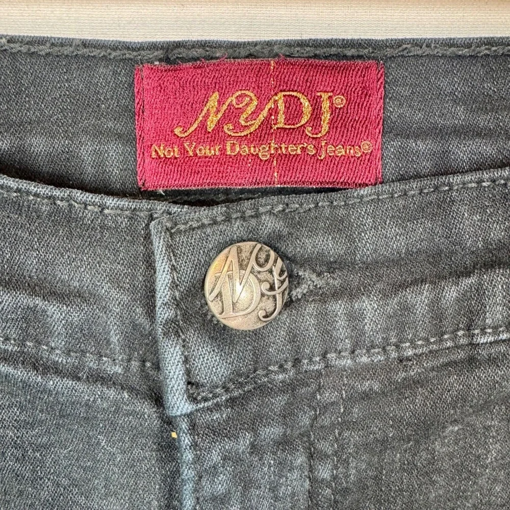 NYDJ‎ Black Wash Slim Leg Jeans Rhinestone Embellished Denim Pants Size 6